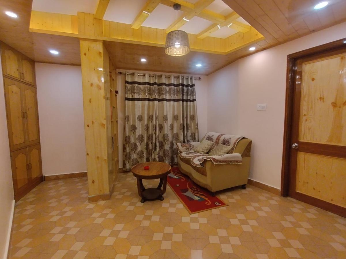 Vintage Woods Inn Шимла Экстерьер фото